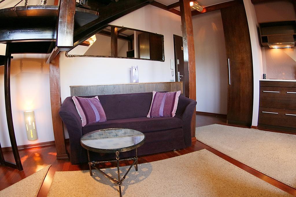 Krakow Jacuzzi Apartment Стая снимка